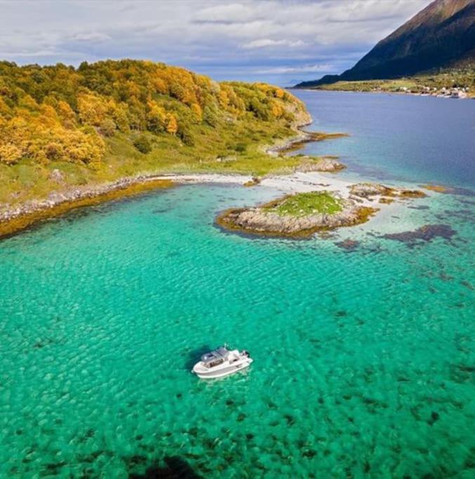 Hel Utleieleilighet I Harstad Exterior foto