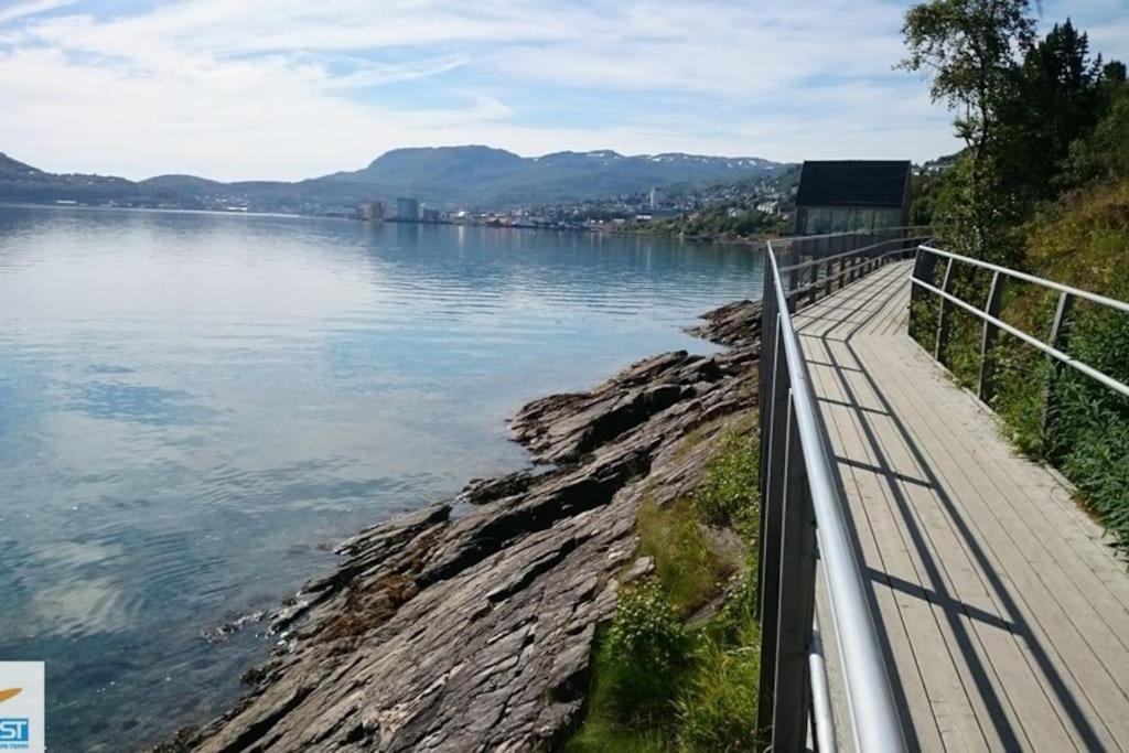 Hel Utleieleilighet I Harstad Exterior foto